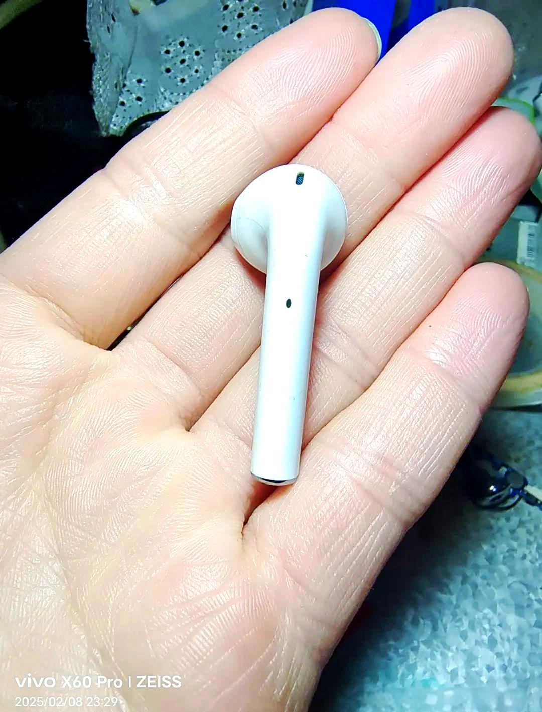 苹果耳机爱尔兰版(iphone耳机air)-第2张图片-QuickQ官网